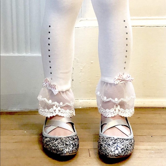 NWT. White Girls Lace Ruffle Leggings. - Picture 2 of 5